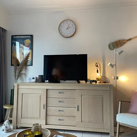 Apartment Zeezicht Delphine